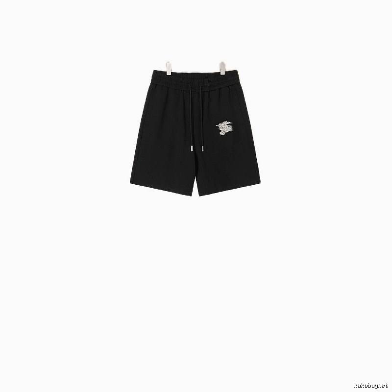 Classic black shorts of Louis Vuitton