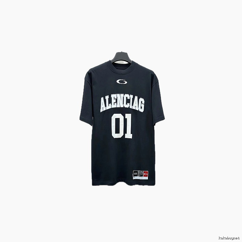 Balenciaga sporty black T-shirt