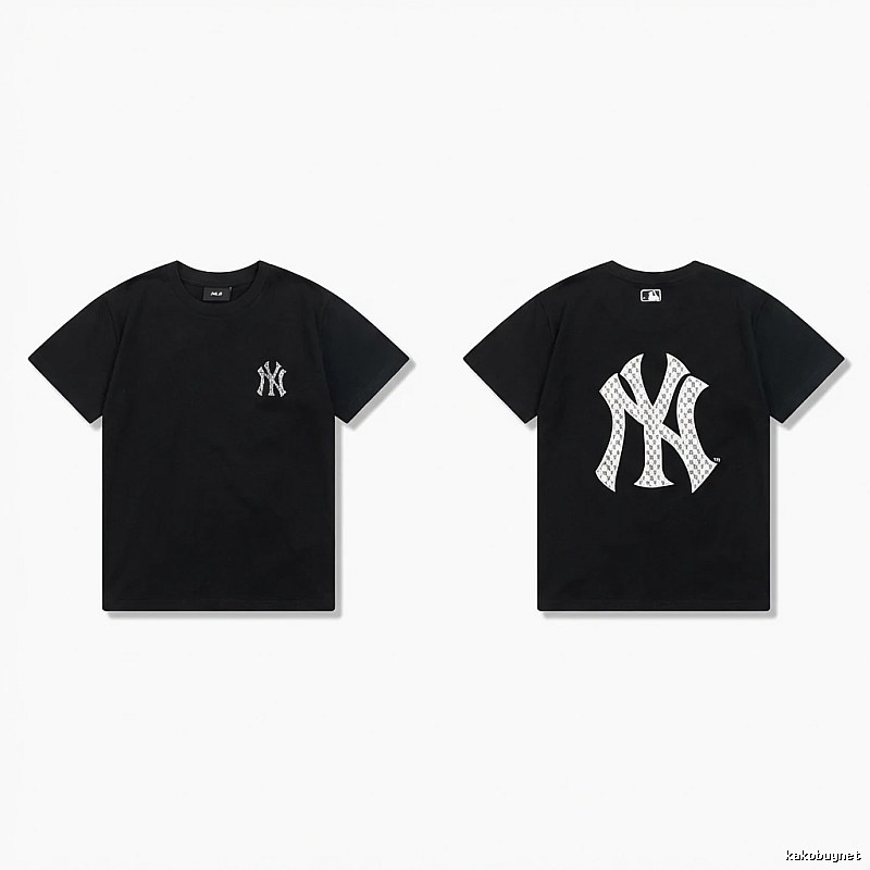 Classic black T-shirt of MLB