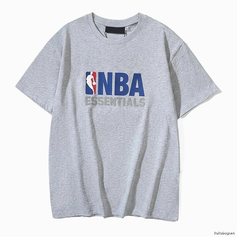 ESSENTIALS Sporty Grey T-shirt