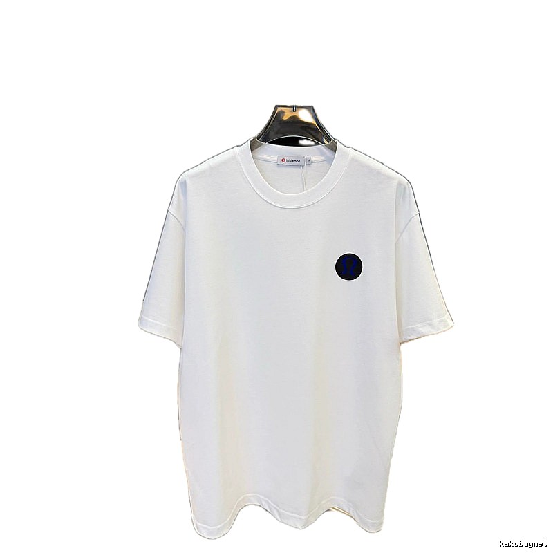 lululemon Classic Collection Sporty Style White T-Shirt