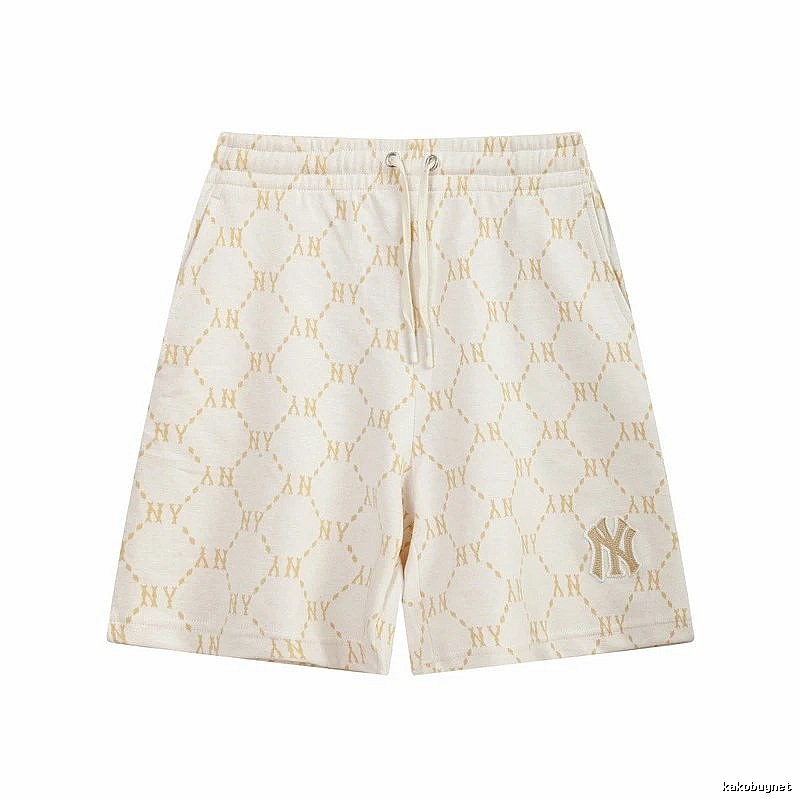 MLB full-print style off-white shorts