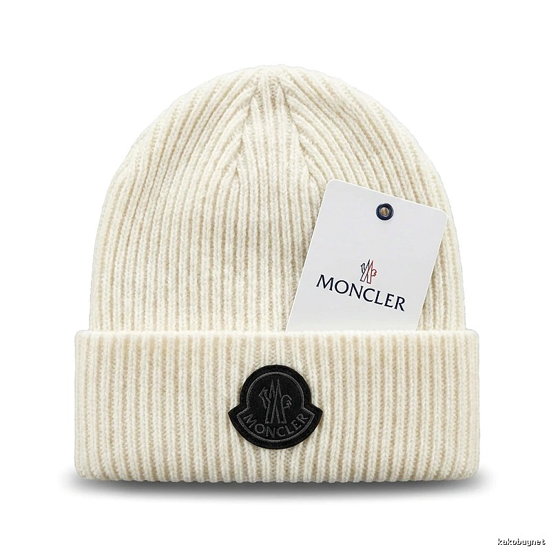 Moncler basic model simple off-white hat
