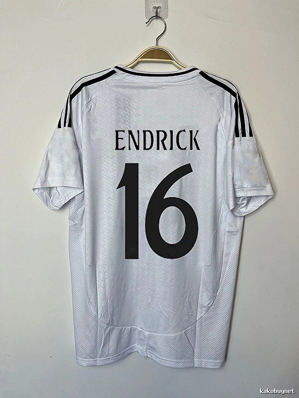 Real Madrid Gift Ready Bellingham #5 soccer jersey White Real Madrid with Standout Detail