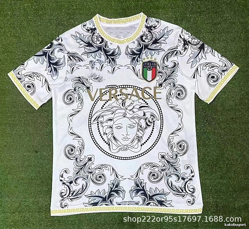 Real Madrid White Dragon Soccer Jersey Visual Accent