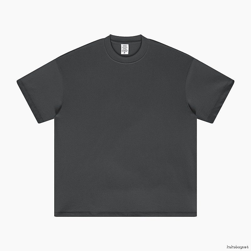 Statement Plain white T-shirt Minimal White Short for Easy Pairing